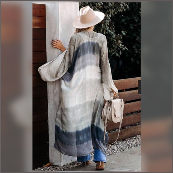 Lovestitch Desert Kimono - Picture 3 of 10